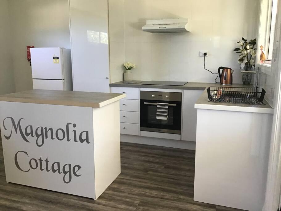 Magnolia Cottage 콥스 하버 외부 사진