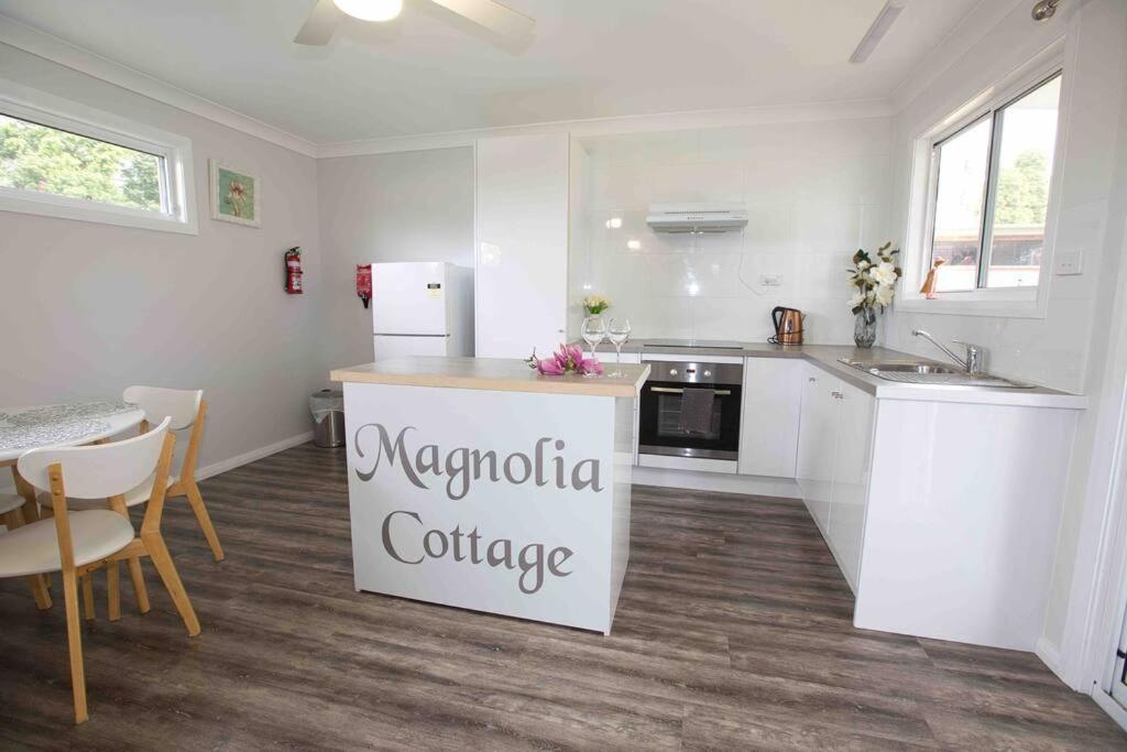 Magnolia Cottage 콥스 하버 외부 사진